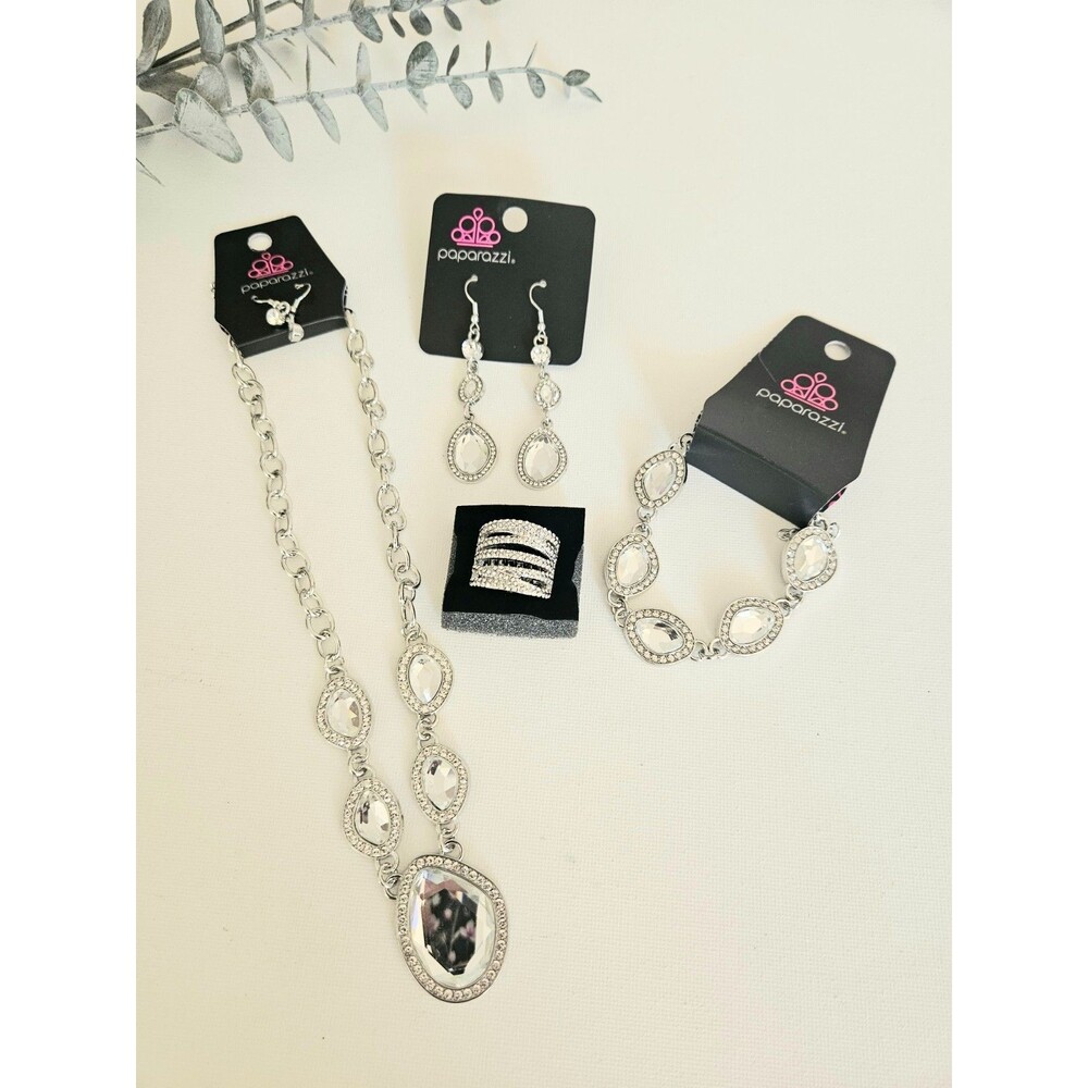 Paparazzi Fiercely 5th Ave Crystal Necklace, Bracelet, Ring & Earrings Set - NWT